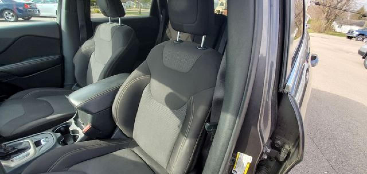JEEP CHEROKEE 2015 — 10