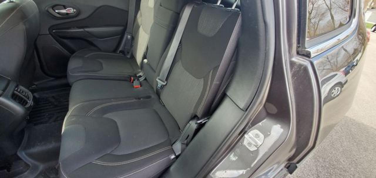 JEEP CHEROKEE 2015 — 12
