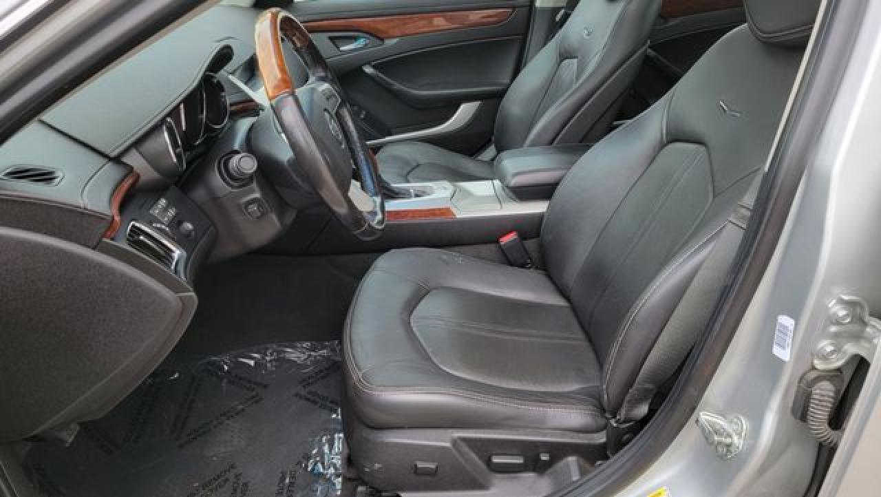 CADILLAC CTS 2013 — 10