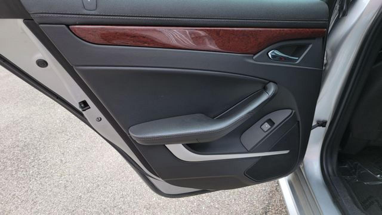 CADILLAC CTS 2013 — 12