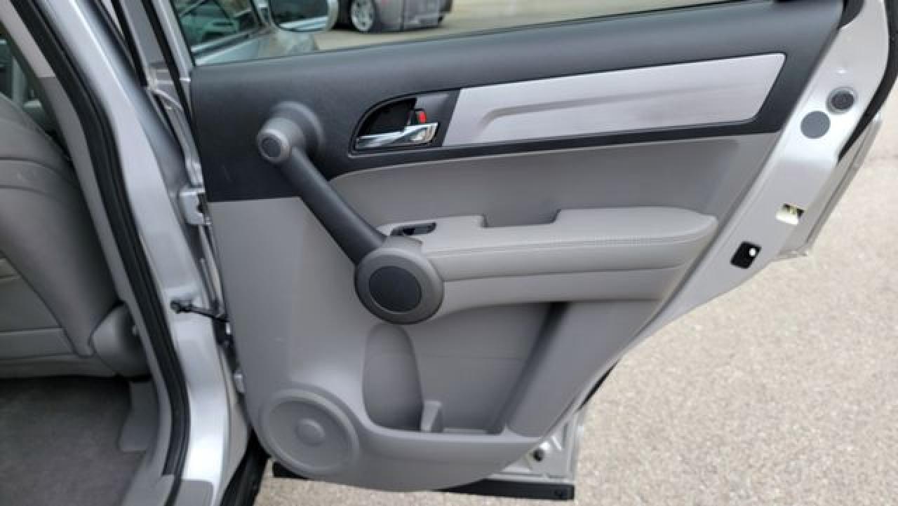HONDA CR-V 2010 — 17