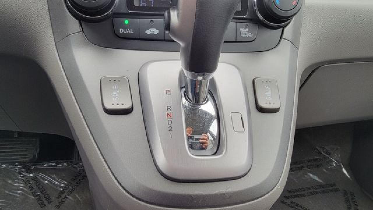 HONDA CR-V 2010 — 22