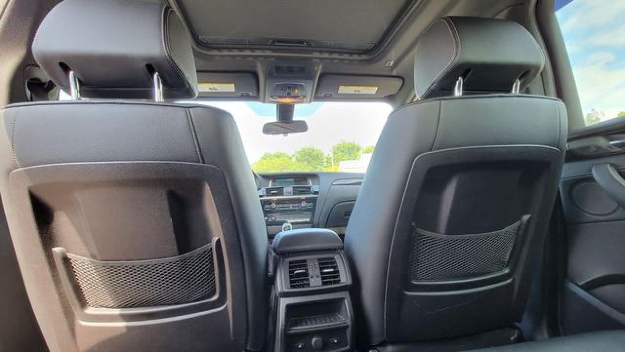 BMW X4 2016 — 11