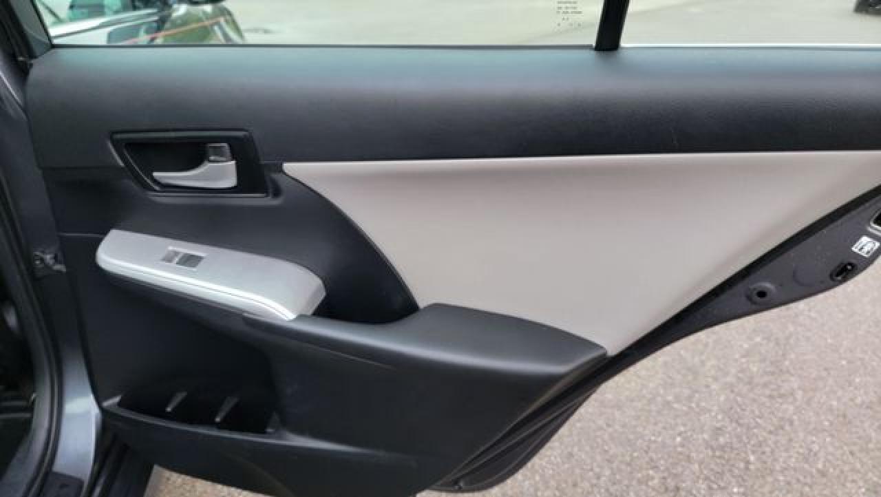TOYOTA CAMRY 2012 — 12
