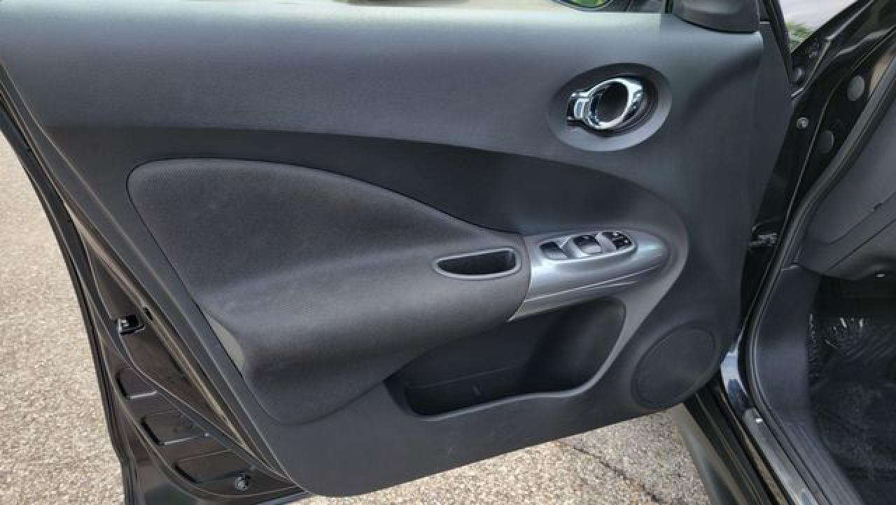 NISSAN JUKE 2011 — 8