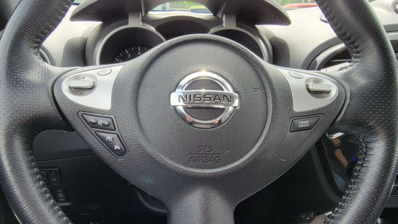 NISSAN JUKE 2011 — 25
