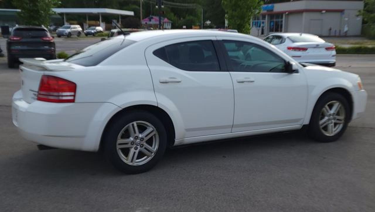 DODGE AVENGER 2010 — 3