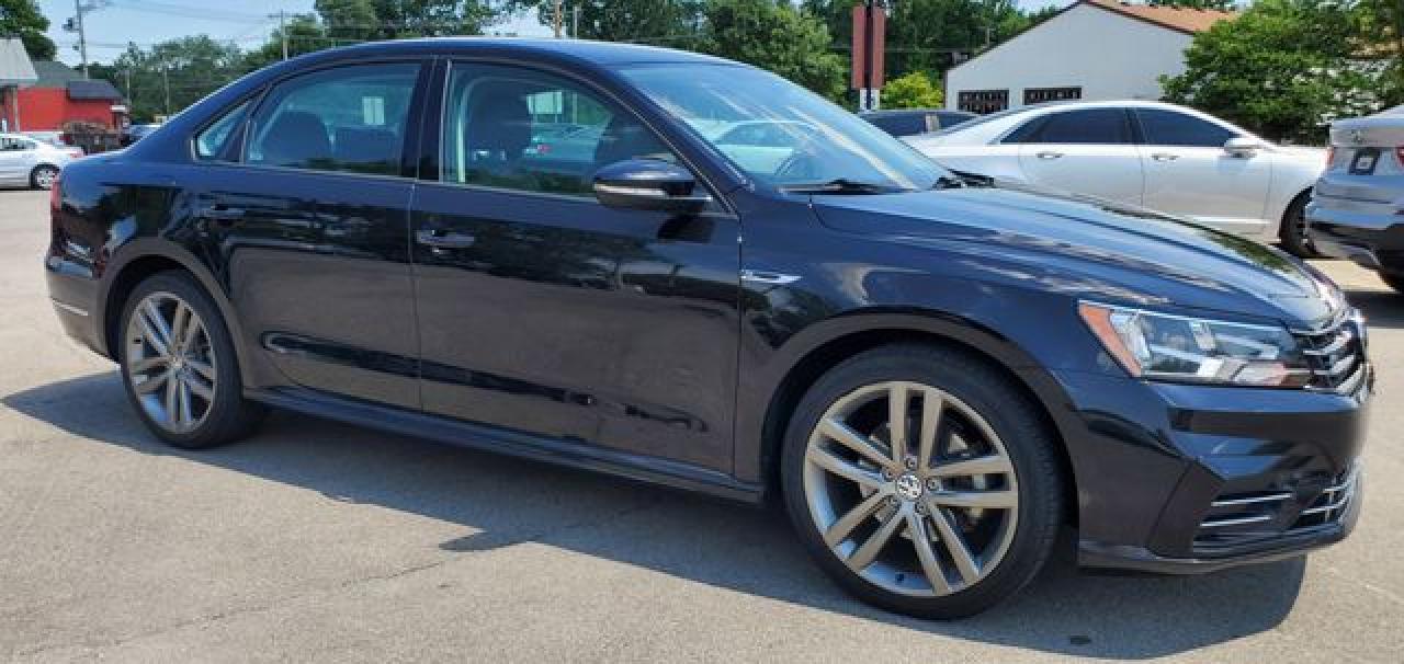 VOLKSWAGEN PASSAT 2018 — 2