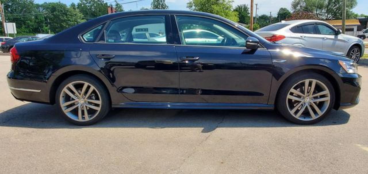 VOLKSWAGEN PASSAT 2018 — 3