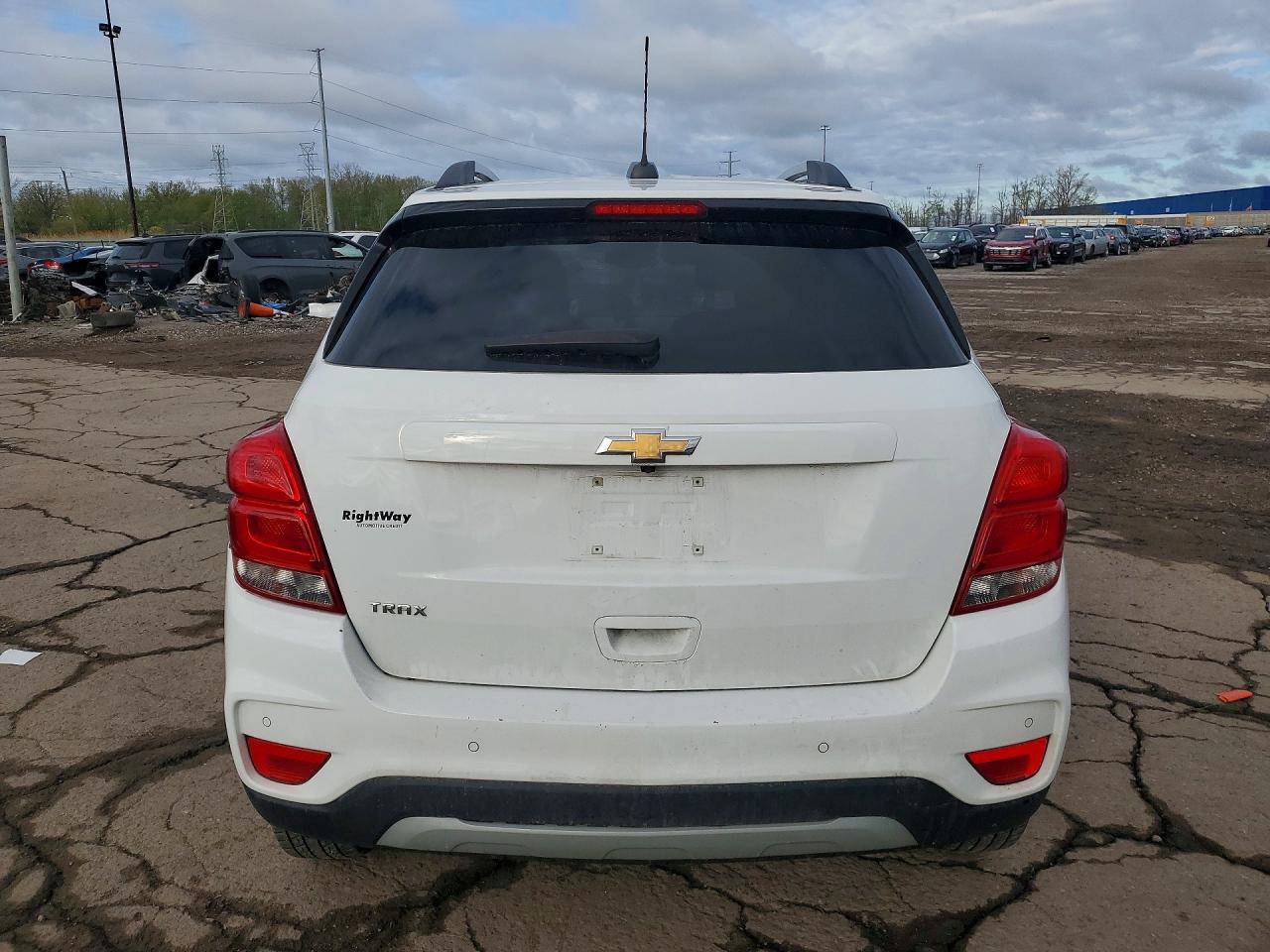CHEVROLET TRAX 2021 — 7