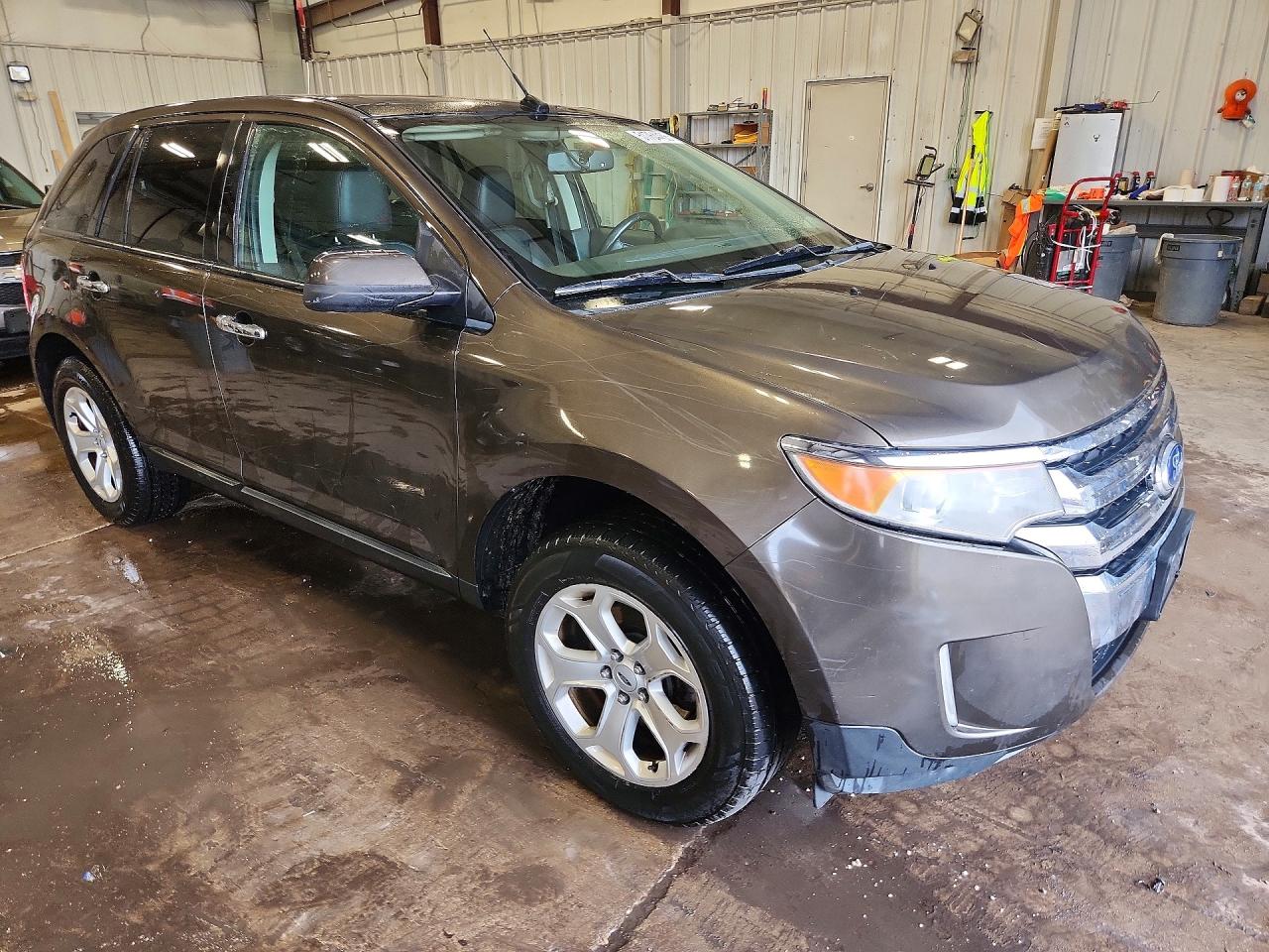 FORD EDGE 2011 — 5