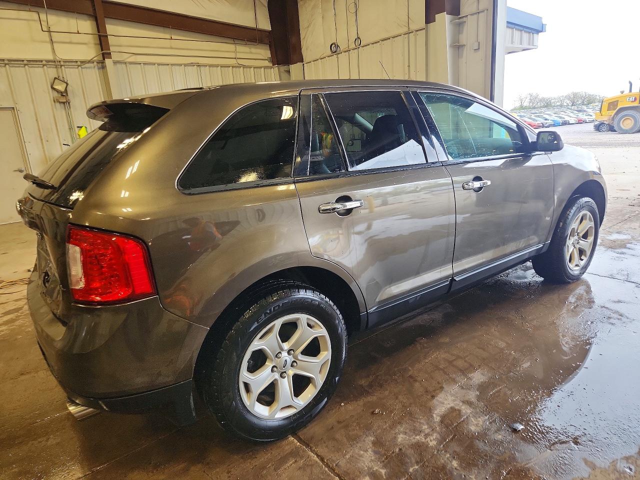 FORD EDGE 2011 — 4