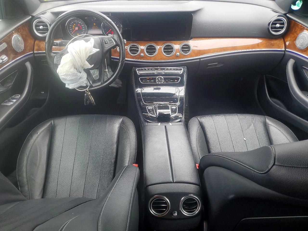 MERCEDES-BENZ E 2017 — 9