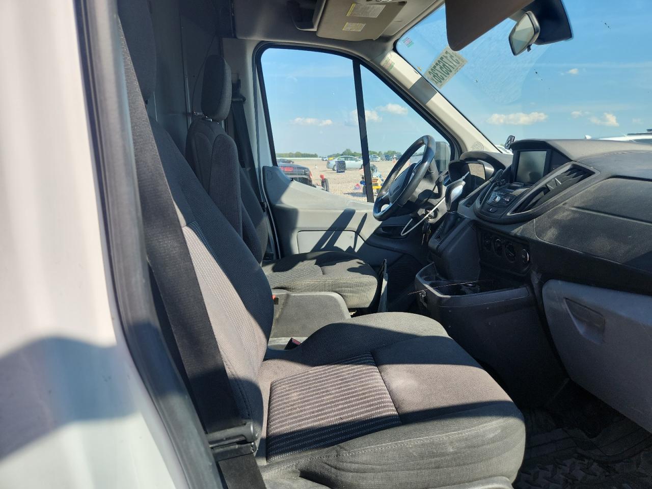 FORD TRANSIT 2015 — 12