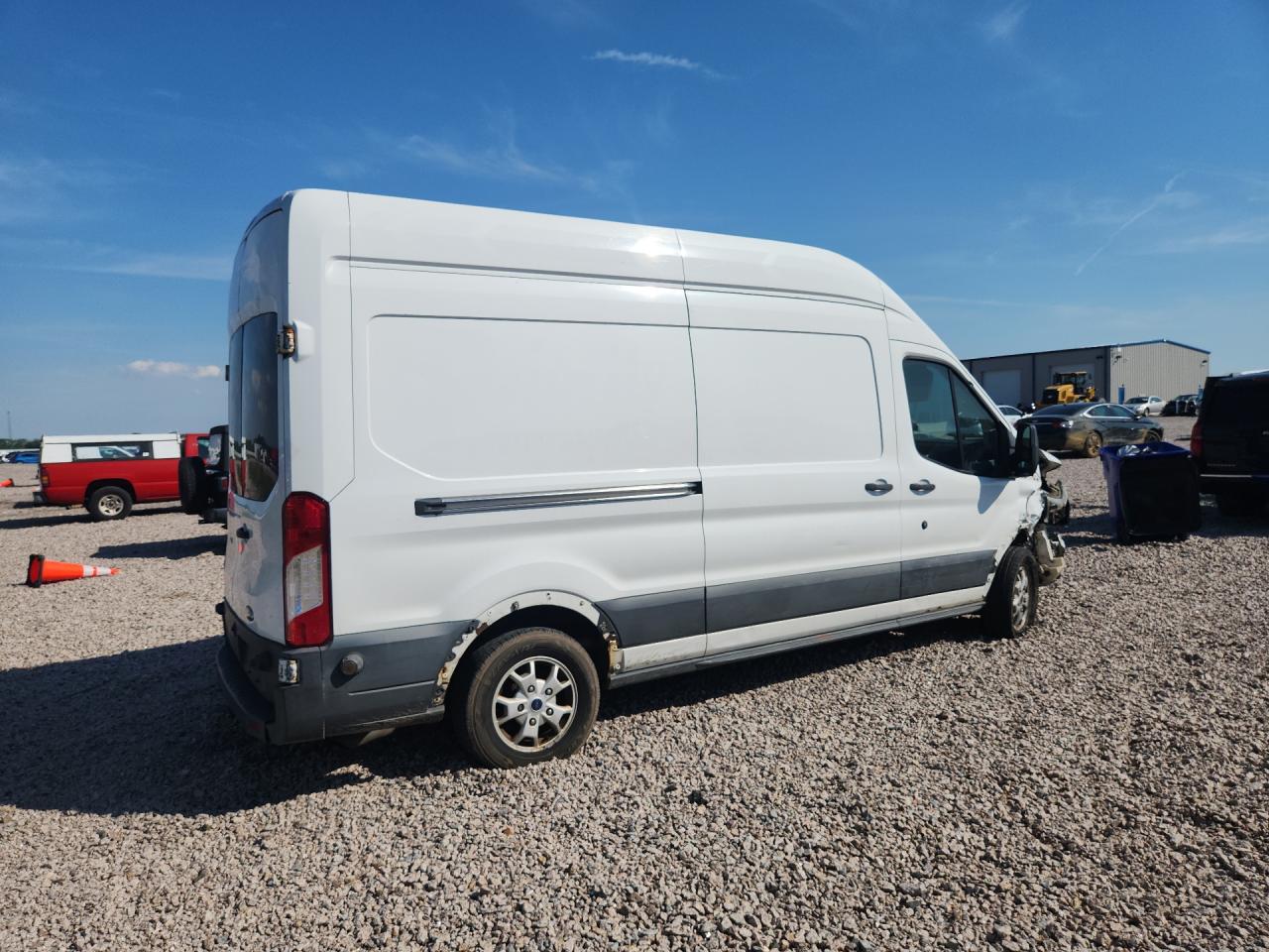 FORD TRANSIT 2015 — 4