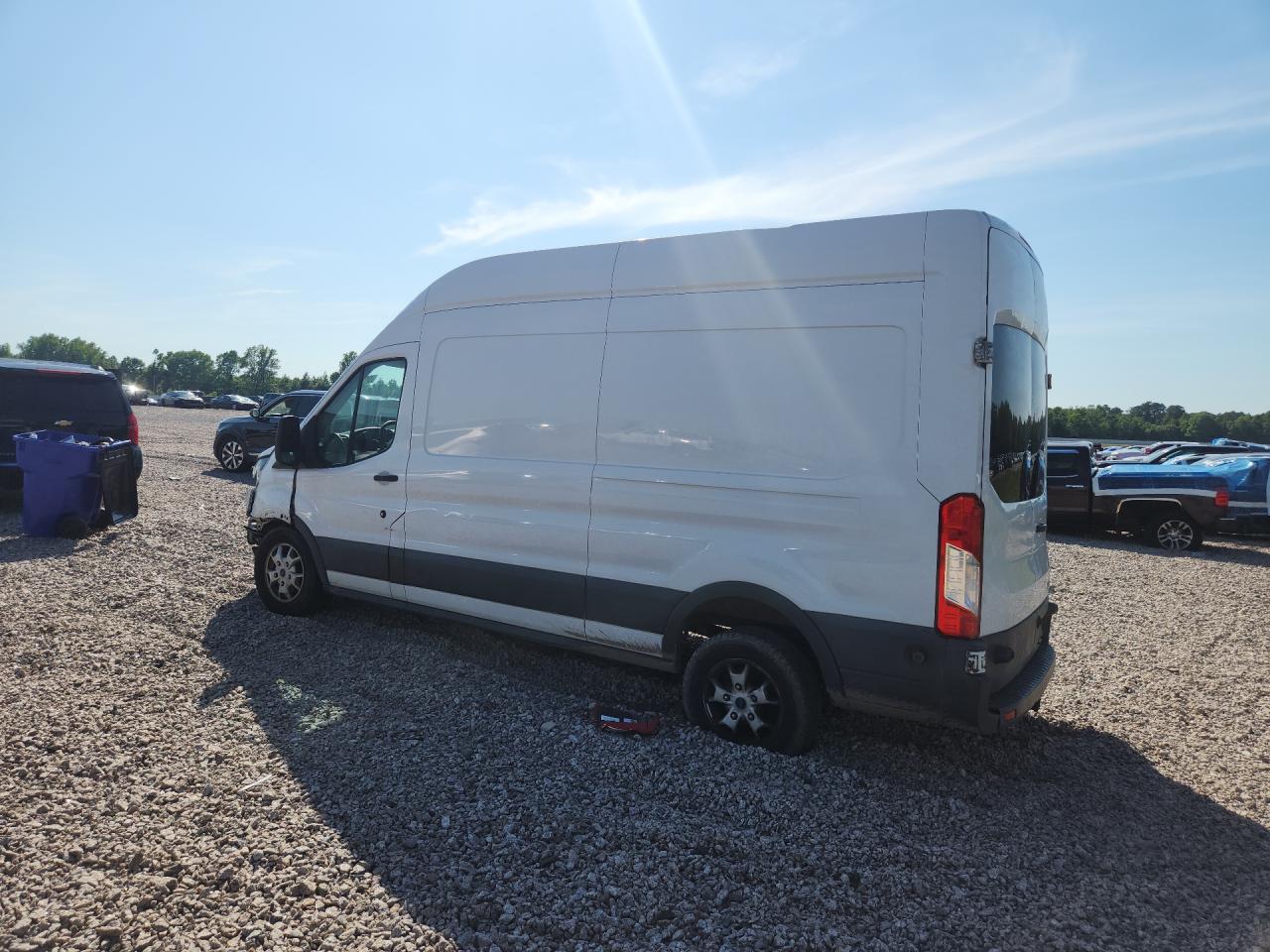 FORD TRANSIT 2015 — 3