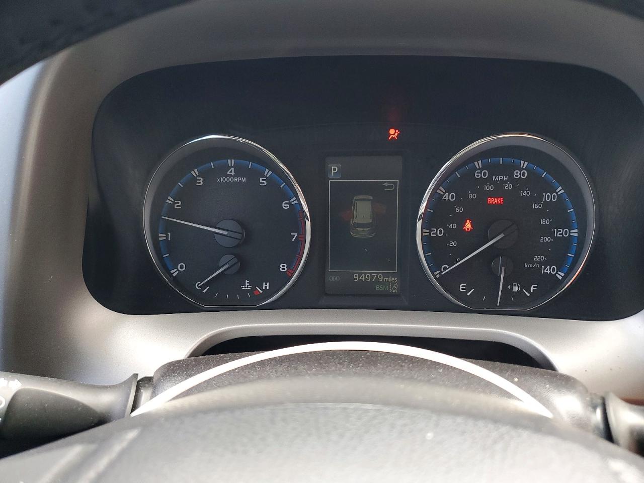 TOYOTA RAV4 2017 — 10