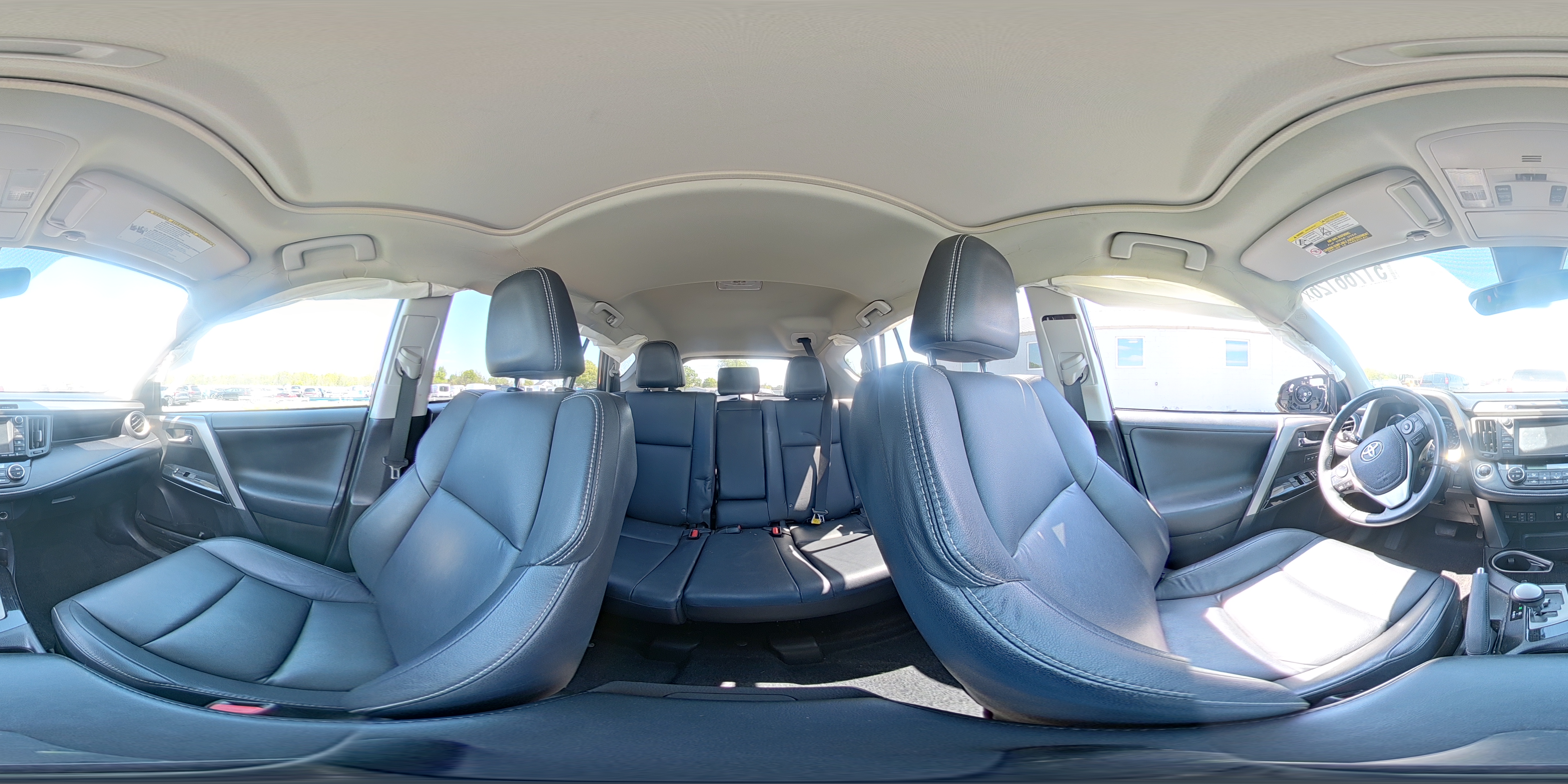 TOYOTA RAV4 2017 — 15
