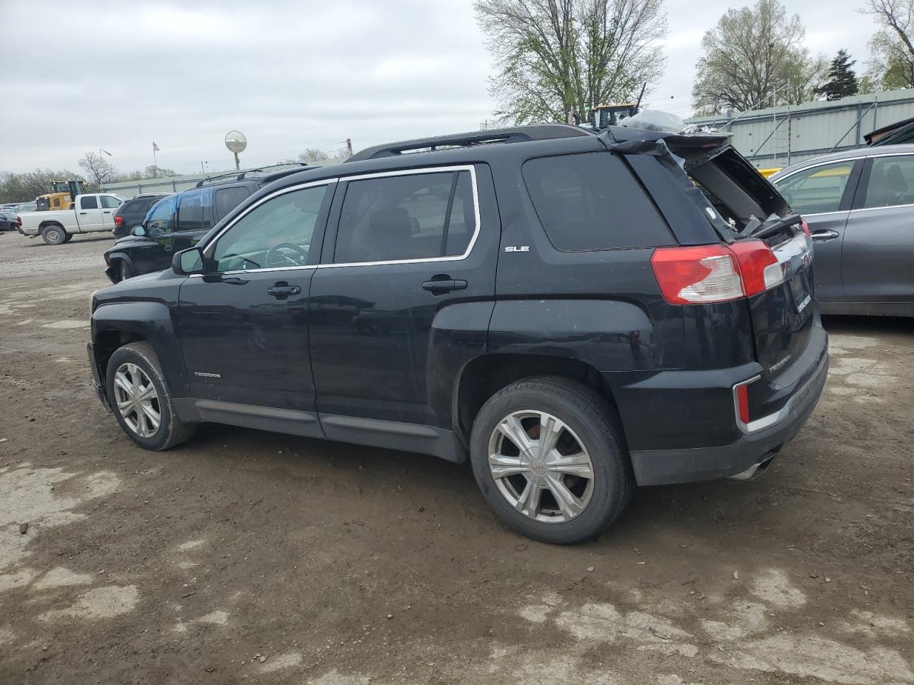 GMC TERRAIN 2017 — 3
