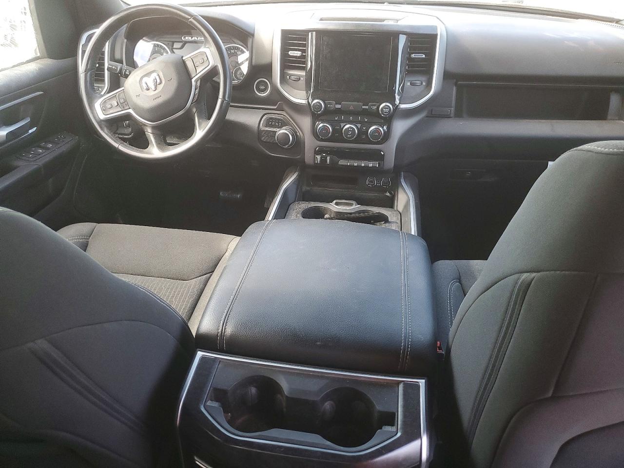 RAM 1500 2022 — 9