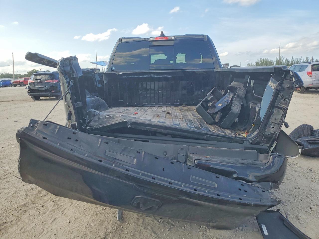 RAM 1500 2022 — 7