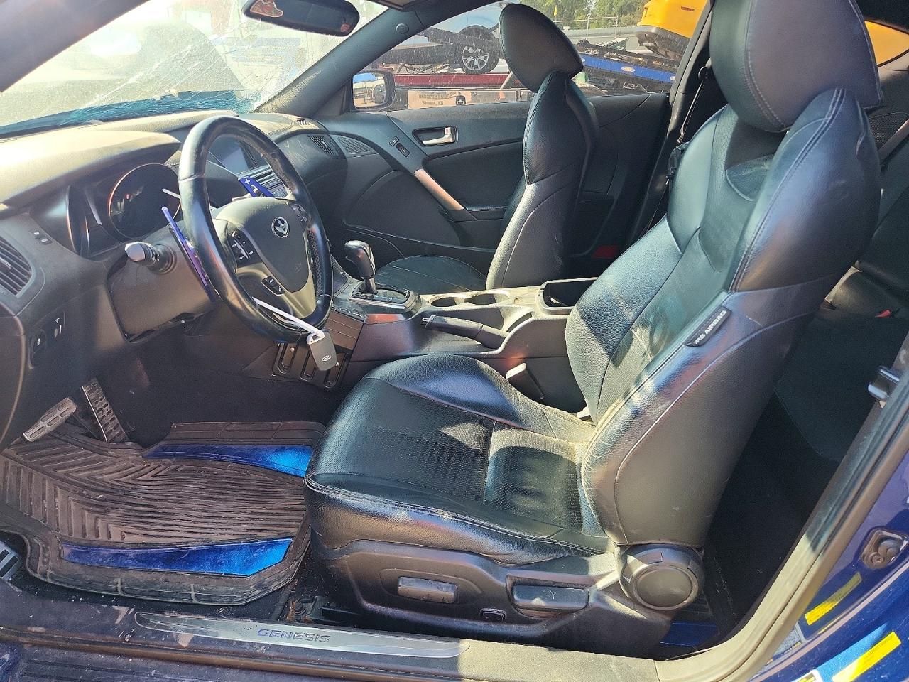 HYUNDAI GENESIS 2016 — 8
