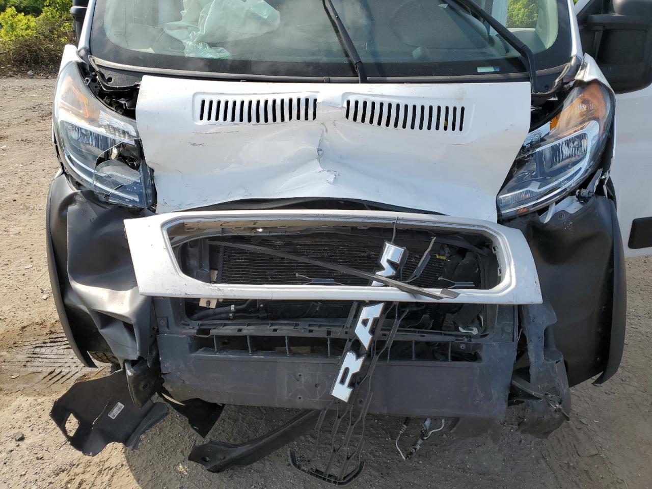 RAM PROMASTER 1500 2020 — 13