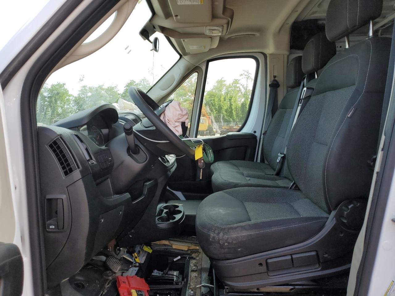 RAM PROMASTER 1500 2020 — 8