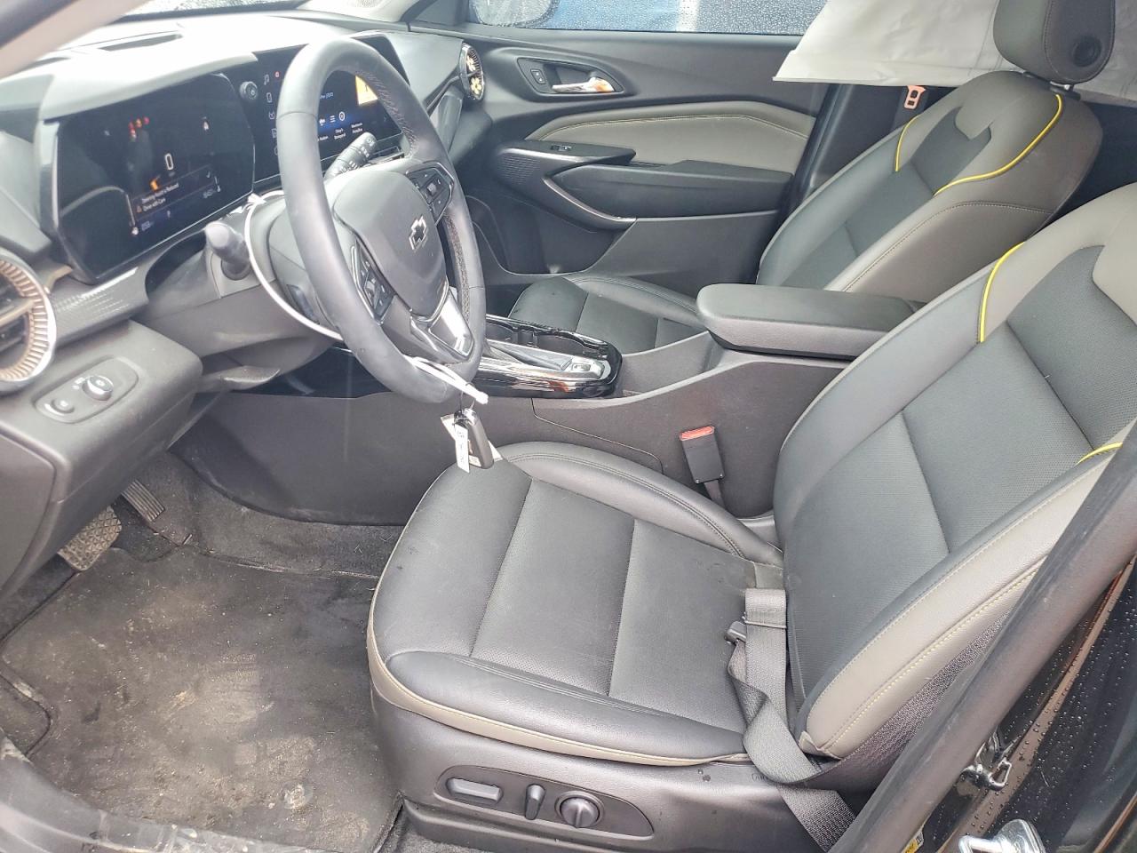 CHEVROLET TRAX 2025 — 8