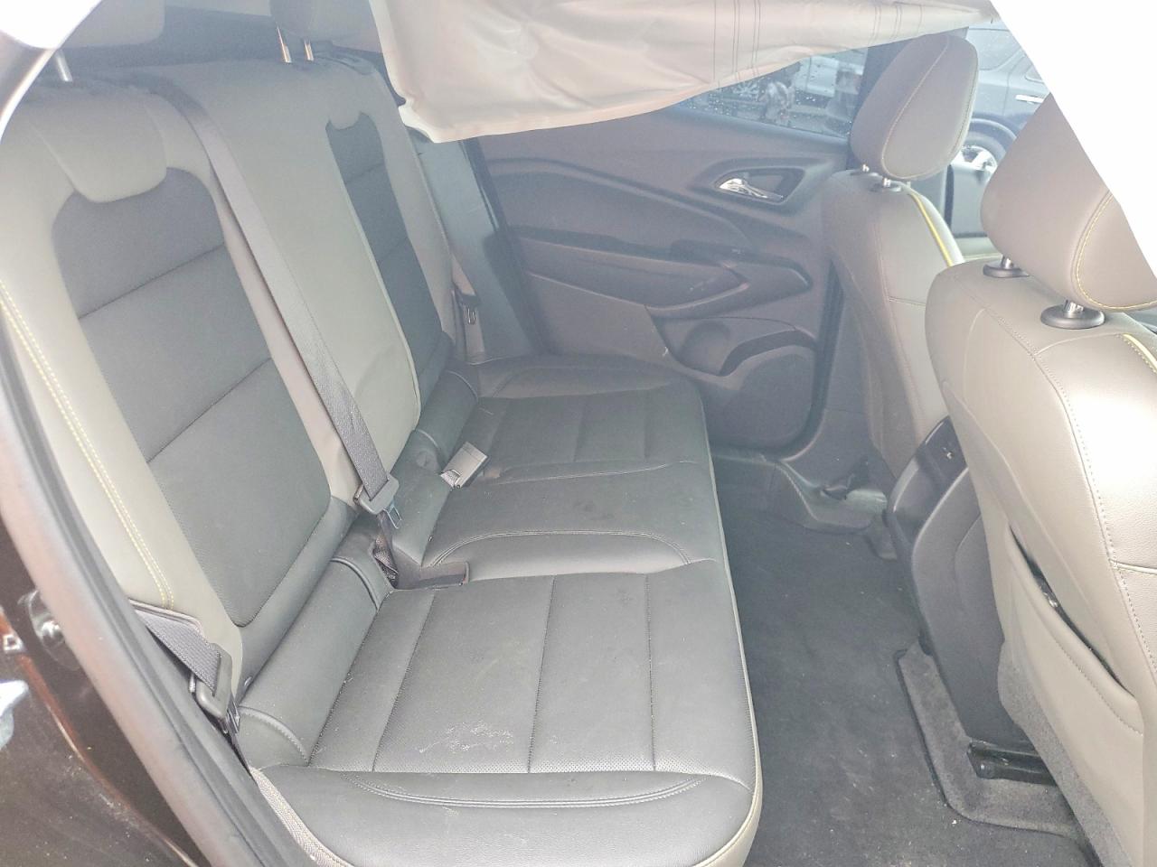 CHEVROLET TRAX 2025 — 12