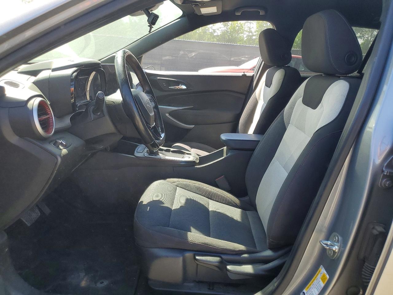 CHEVROLET TRAX 2024 — 8