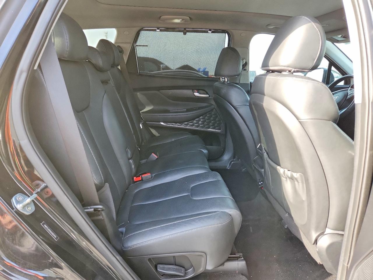 HYUNDAI SANTA FE 2019 — 12
