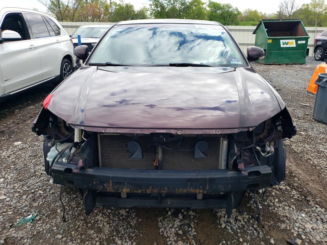 TOYOTA AVALON 2011 — 6