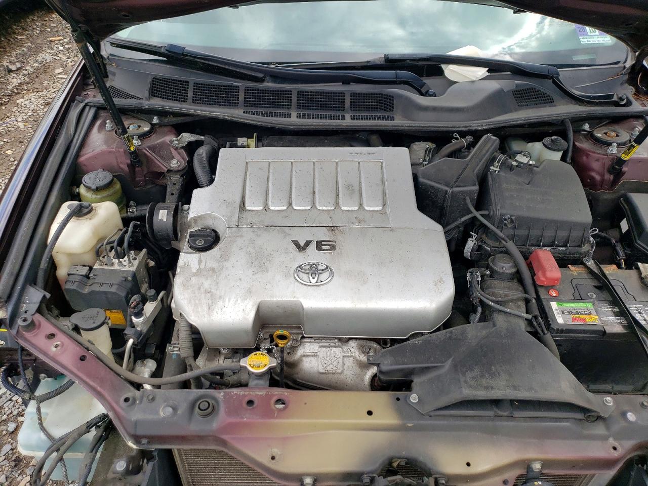 TOYOTA AVALON 2011 — 12