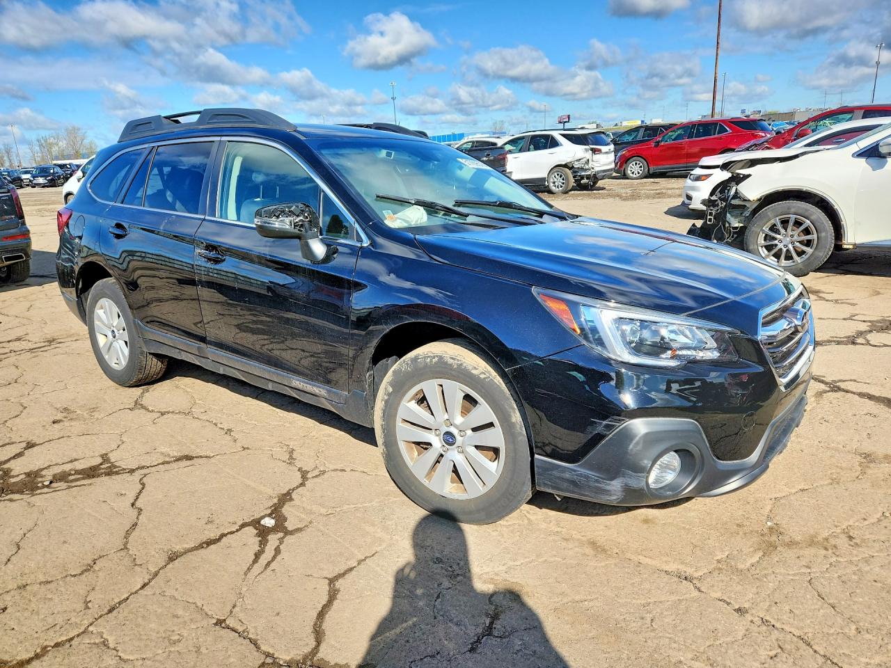 SUBARU OUTBACK 2019 — 5