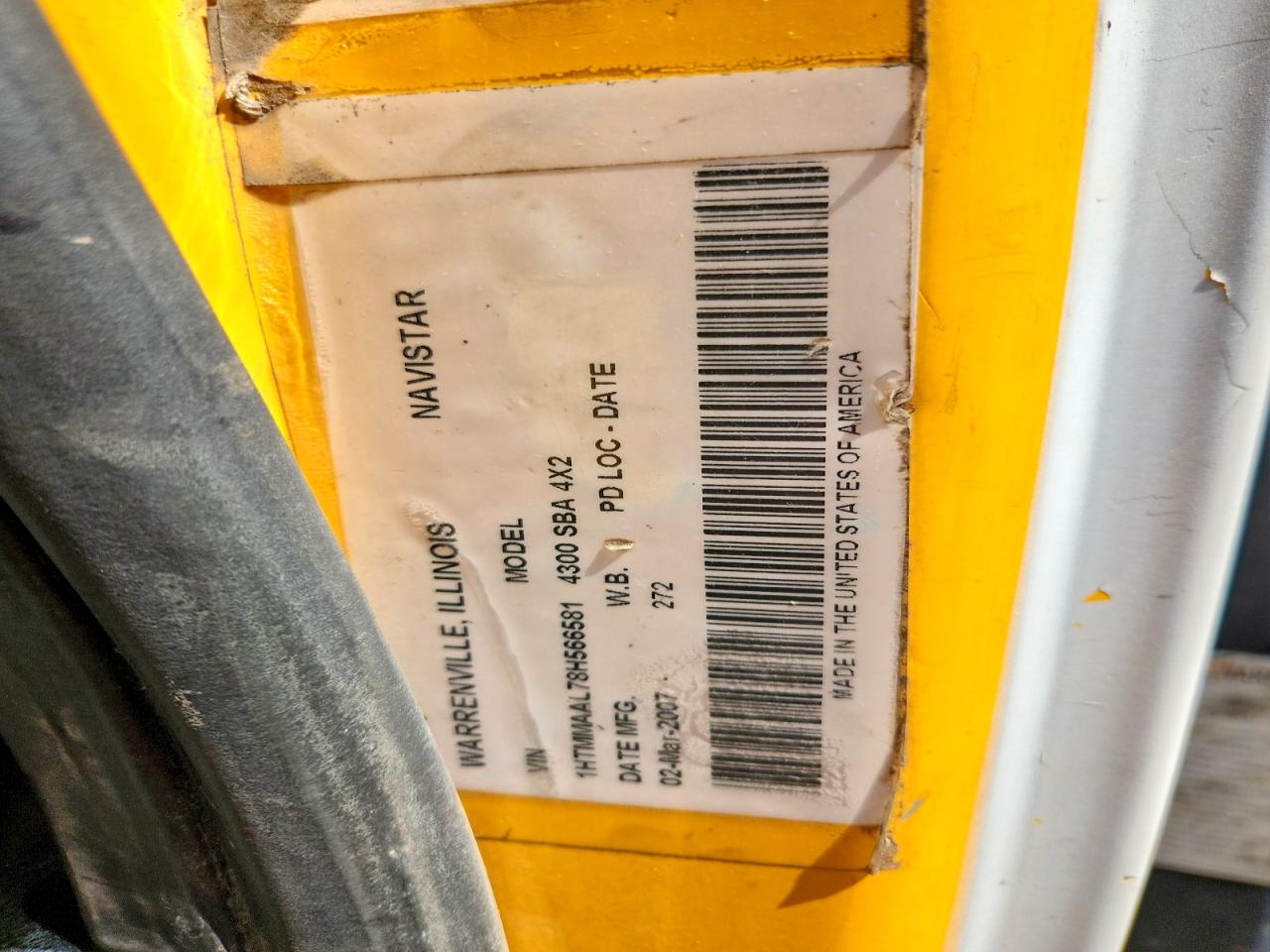 INTERNATIONAL 4000 2008 — 11