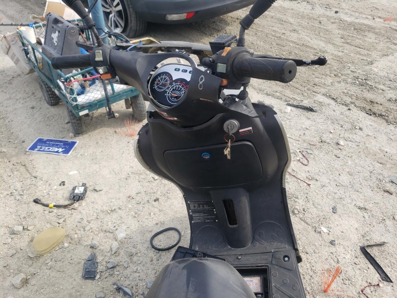 SCOO SCOOTER 2020 — 7