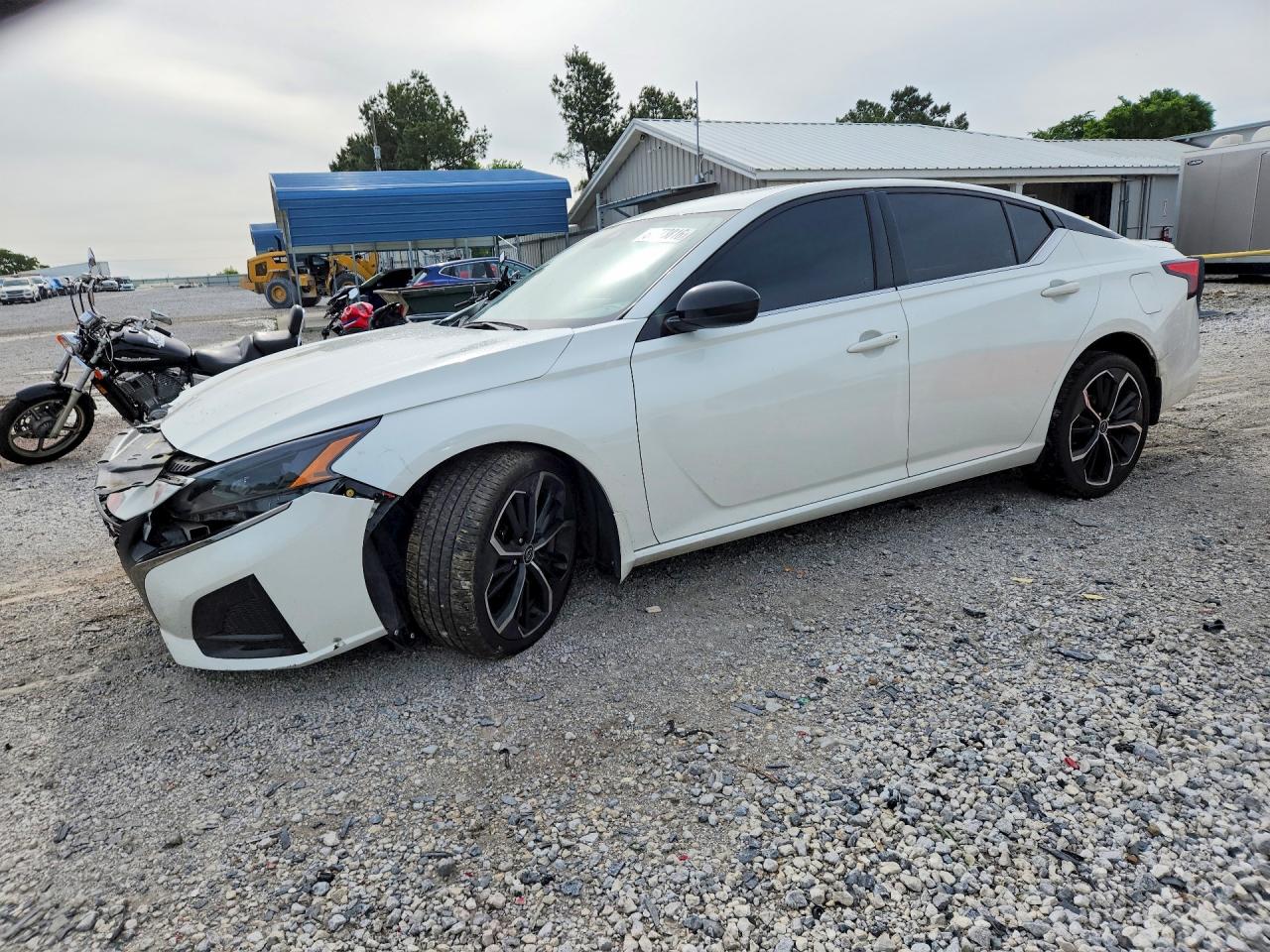 NISSAN ALTIMA 2023 — 2