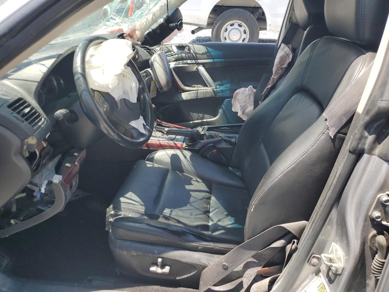 SUBARU OUTBACK 2009 — 8