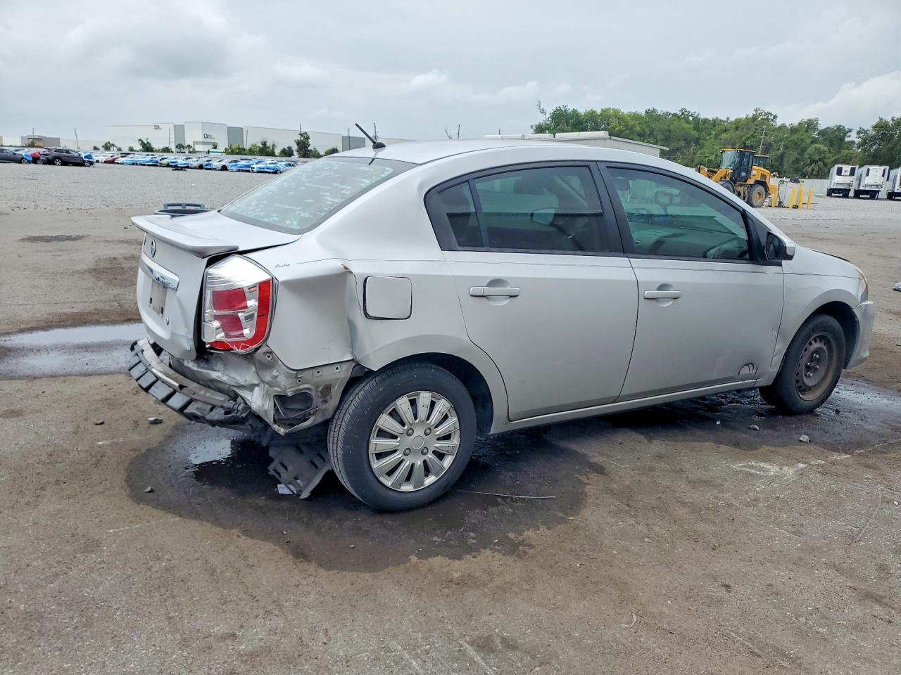 NISSAN SENTRA 2012 — 4