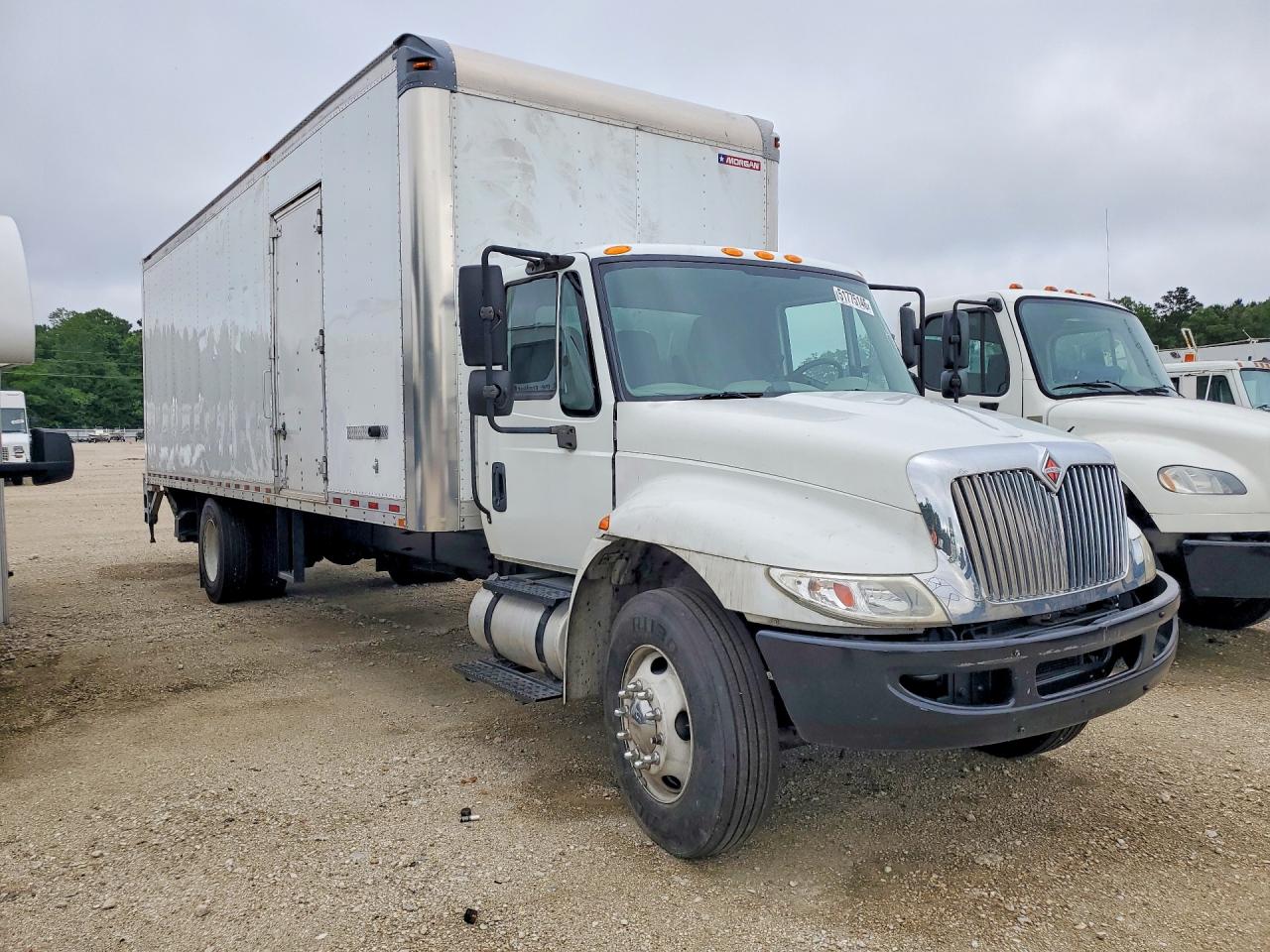 INTERNATIONAL 4000 2019 — 5
