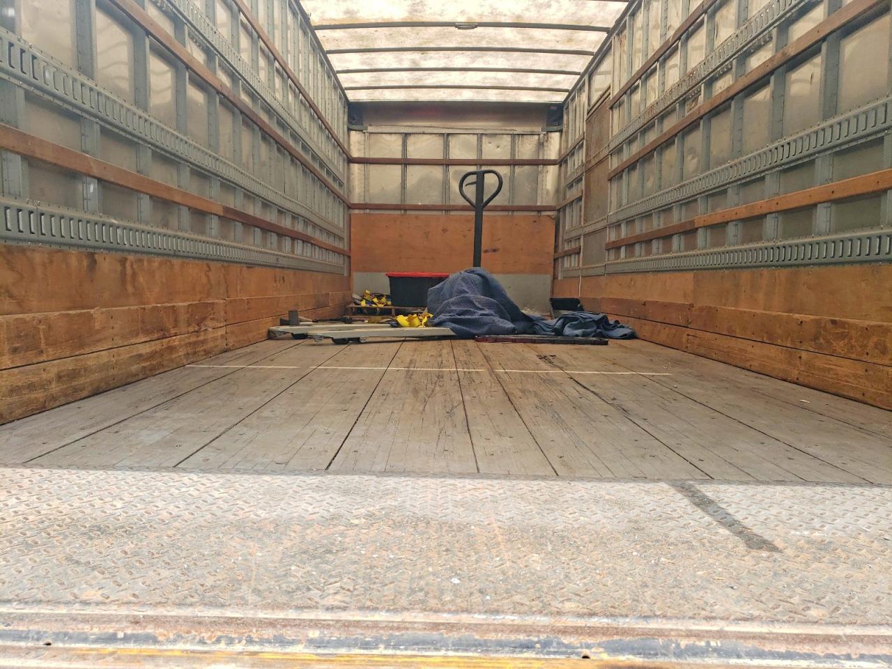 INTERNATIONAL 4000 2019 — 11