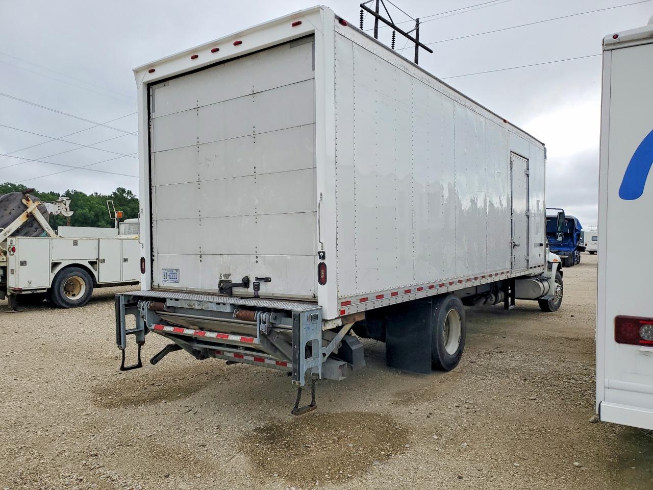 INTERNATIONAL 4000 2019 — 4