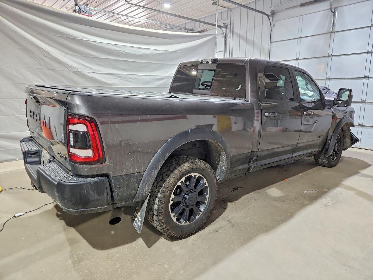 RAM 2500 2024 — 4