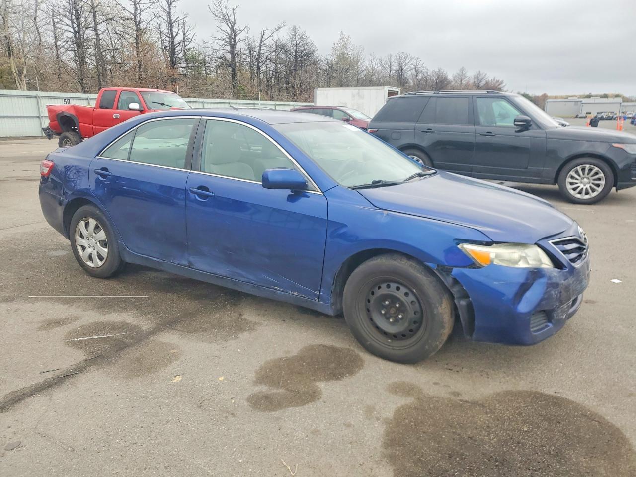 TOYOTA CAMRY 2010 — 5
