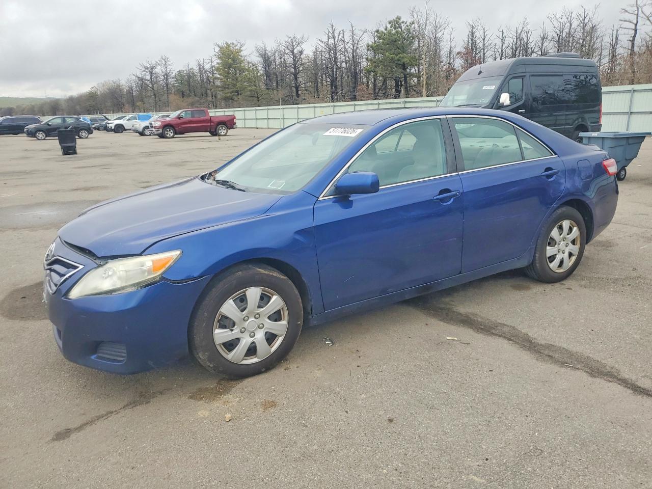 TOYOTA CAMRY 2010 — 2