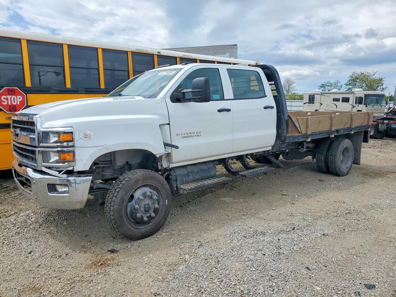CHEVROLET SILVERADO MEDIUM DUTY 2022 — 2