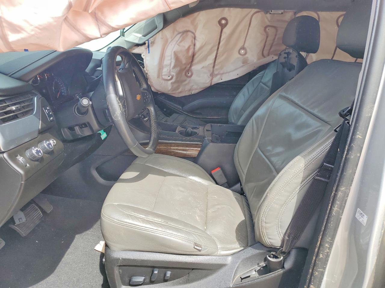 CHEVROLET TAHOE 2019 — 12
