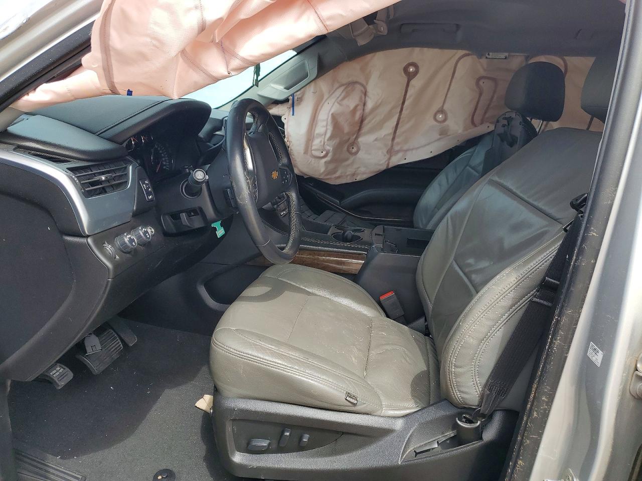 CHEVROLET TAHOE 2019 — 8