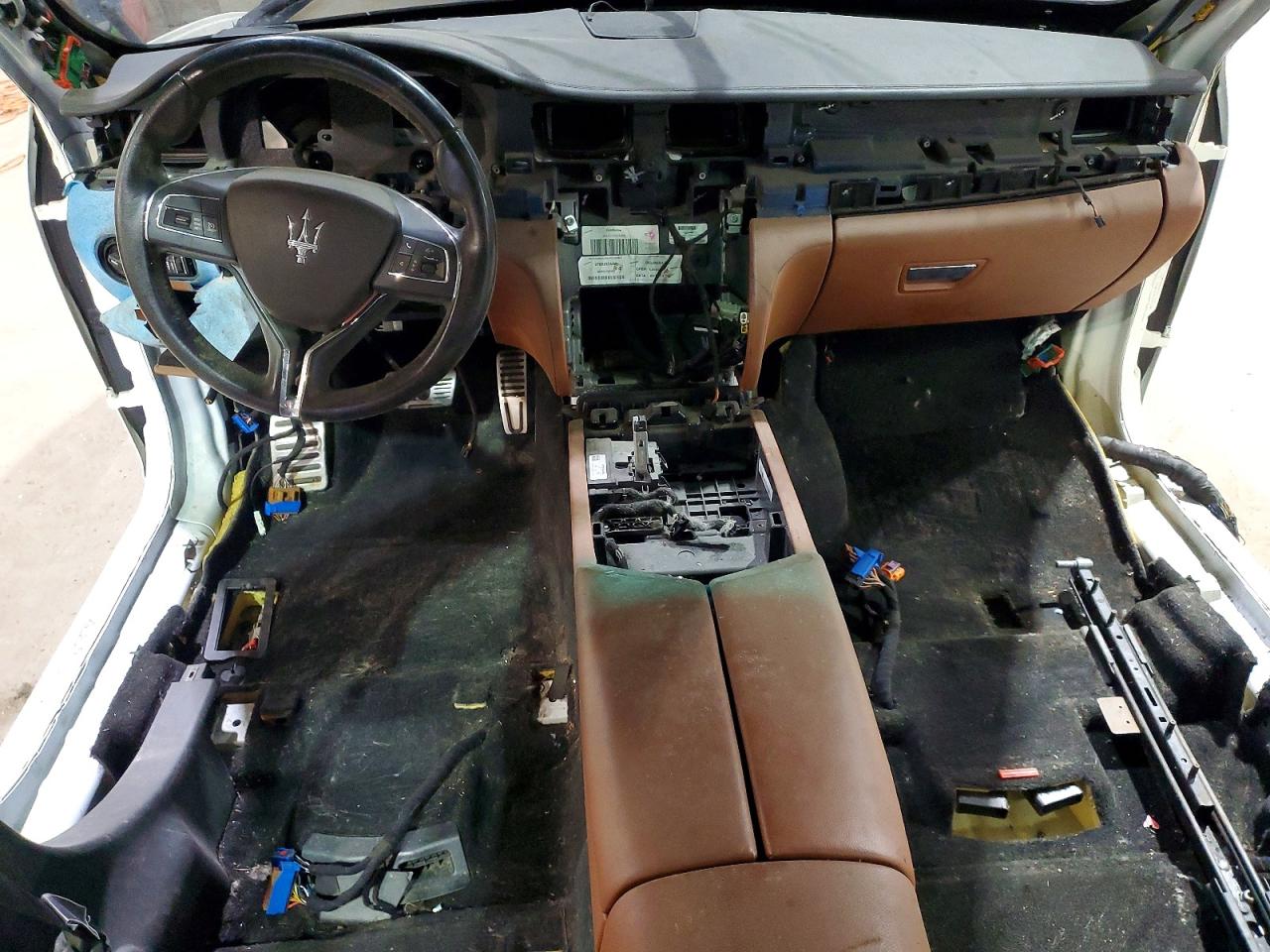 MASERATI QUATTROPORTE 2015 — 9